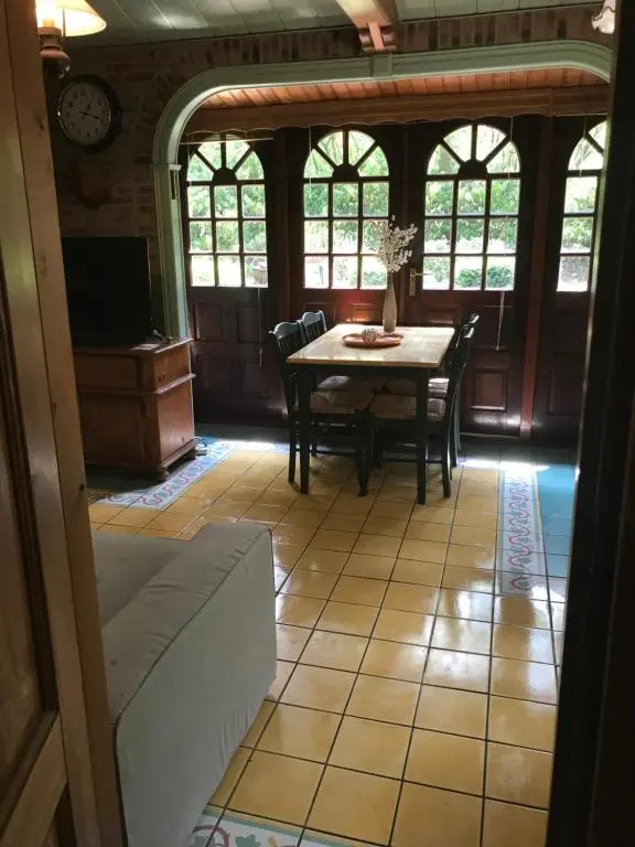 Witte wieven bungalow 17