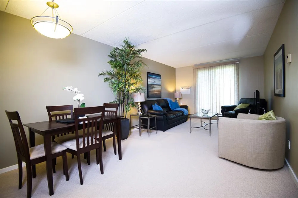 Winnipeg Executive Suites - Polo Park