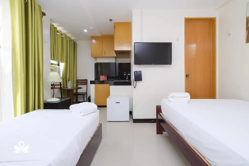 ZEN Rooms Time Travellers Makati
