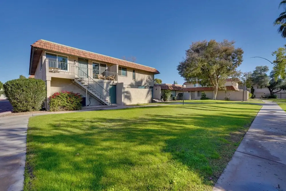 9 Mi to Downtown Tempe: Condo w/ Pool Access