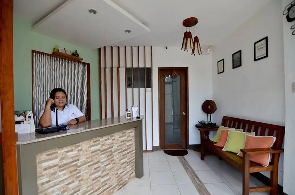 Highway to H Inn - Danao