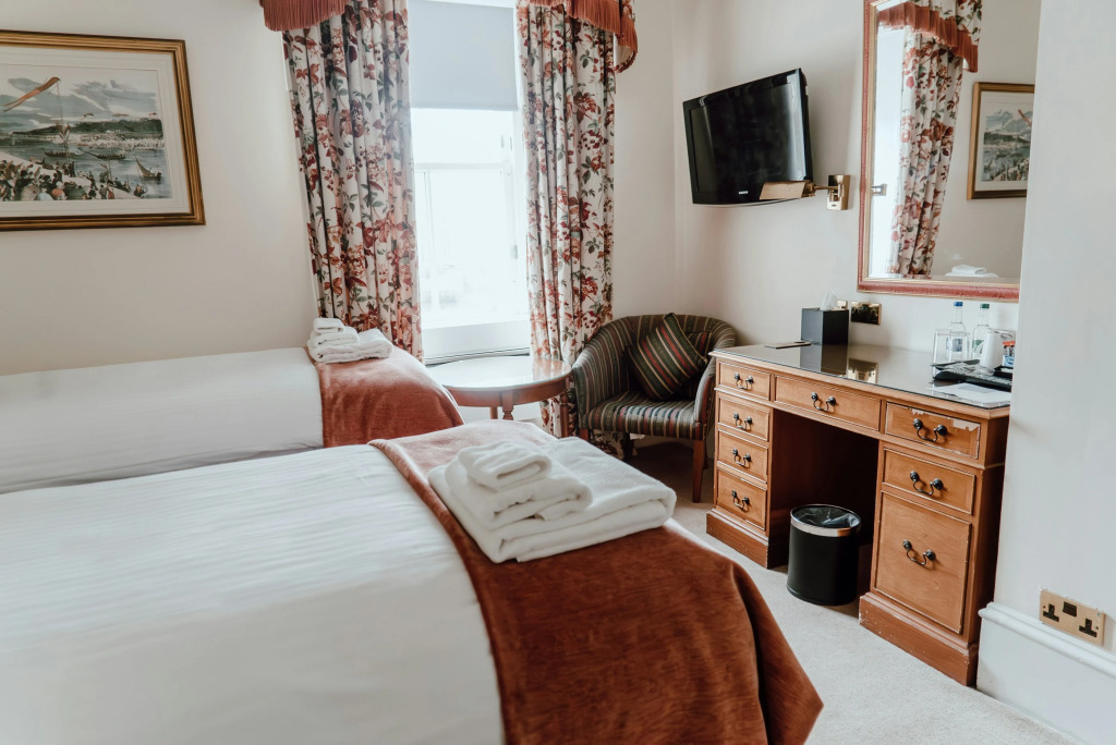 Royal Hotel