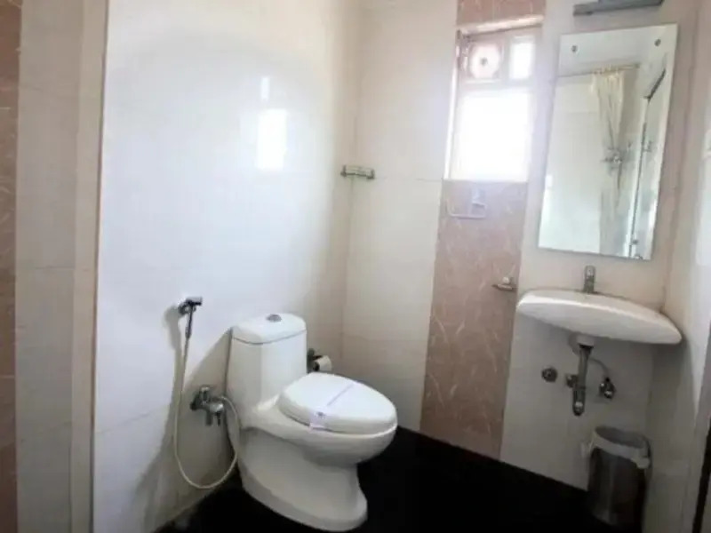 Hotel Sitara Royal