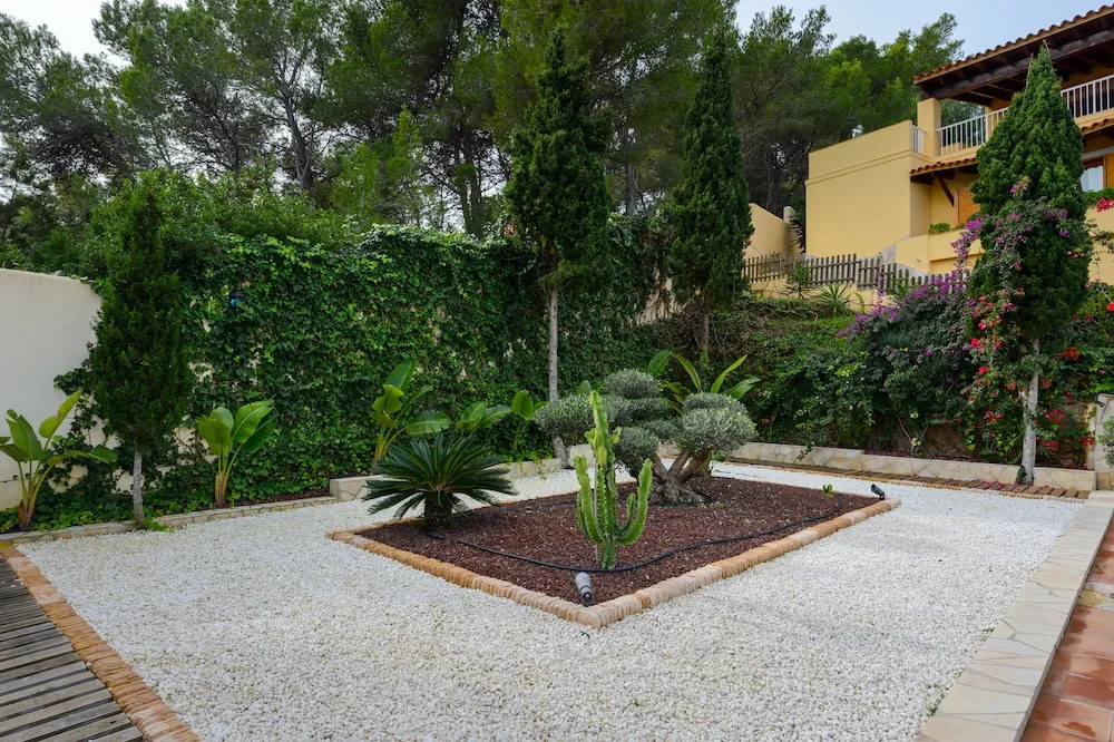 Villa Casely