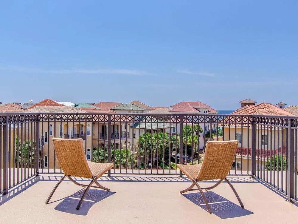 Ocean Views In Destiny By The Sea