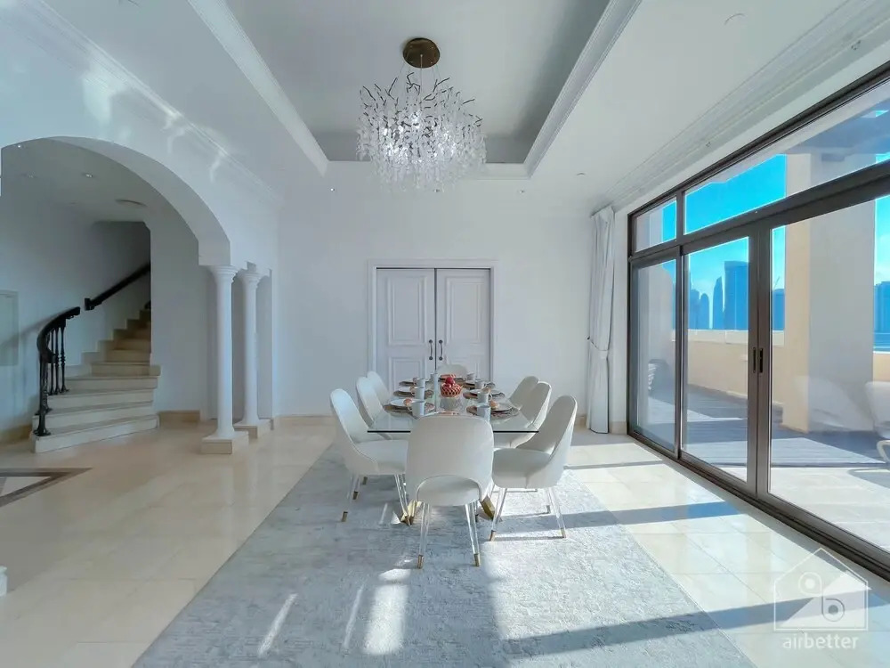 Seaview Penthouse with Private Gym & Outdoor Pool
