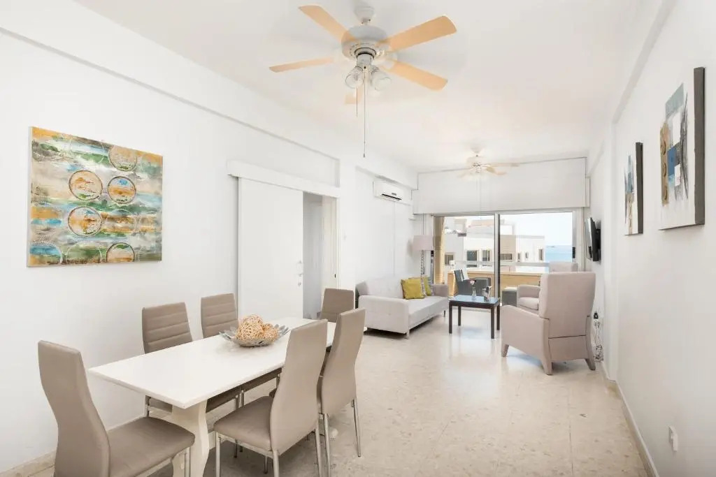 Apollon Beachfront Apartment 302