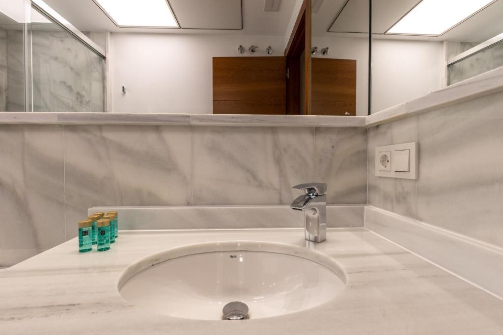 BiBo Suites Real Chancilleria