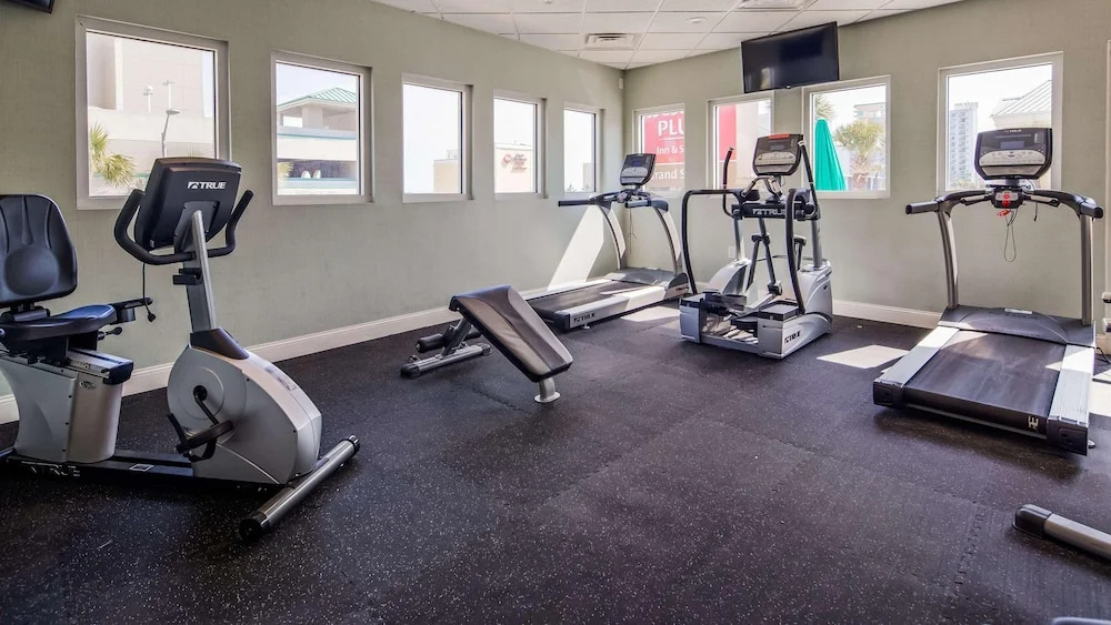 Best Western PLUS - Grand Stand Inn & Suites