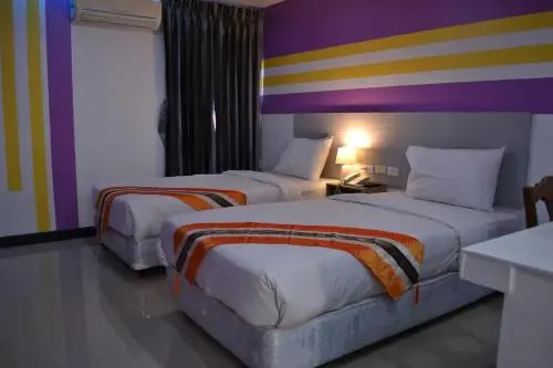 Romantic Hotel