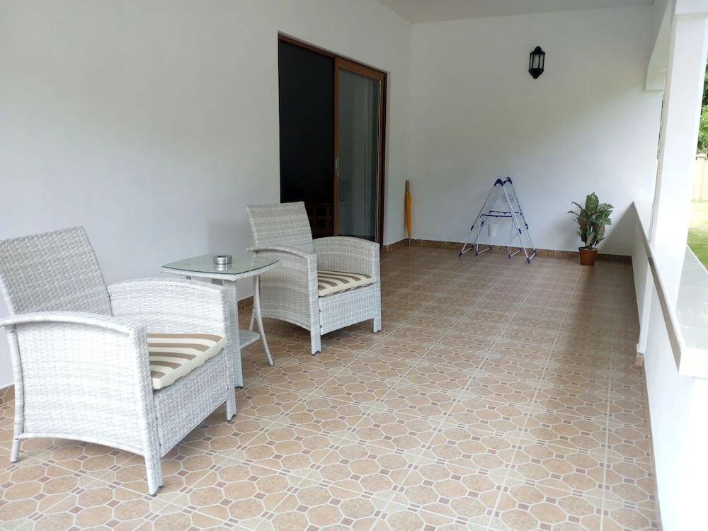 Lavigne self Catering