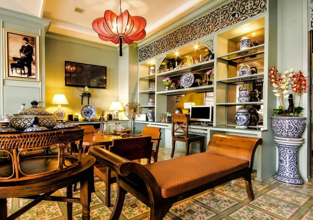 U Residence Hotel