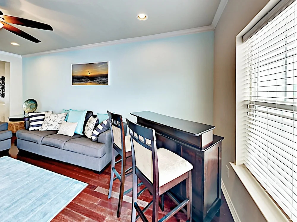 Eleventh Unit #14 - 3 Br Condo