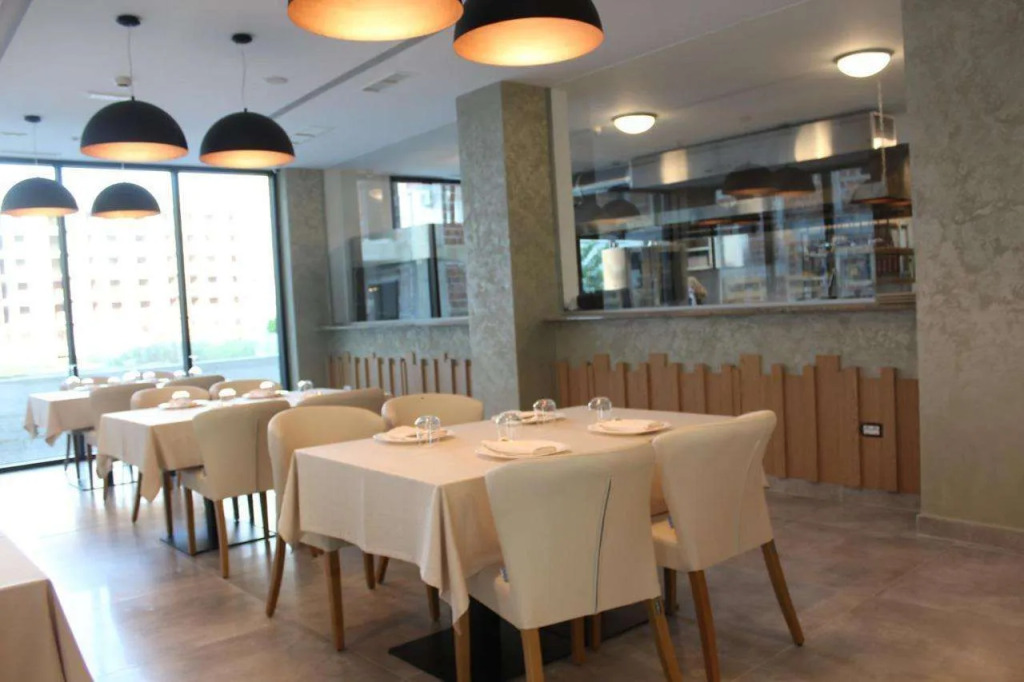 Hotel Triumf Shengjin