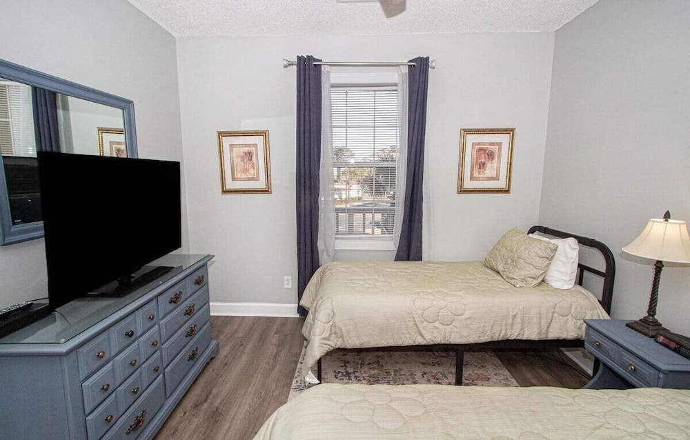 Magnolia Place 4709 U203