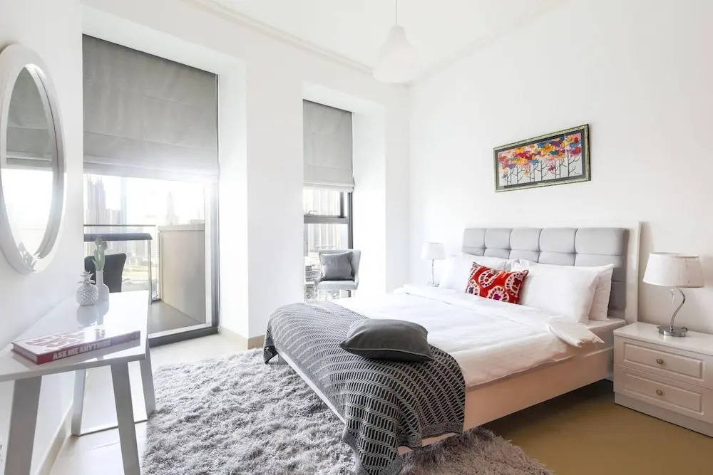 Spectacular 2BR in Beautiful Burj Vista!