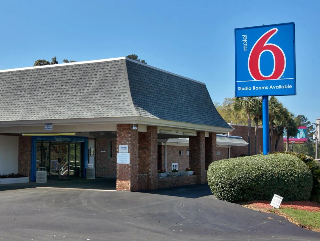 Motel 6-Tallahassee, FL - Downtown