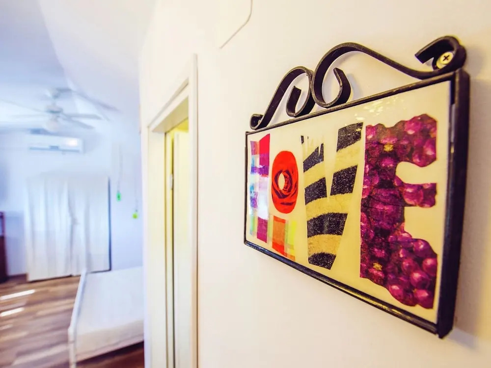 Modern Apartment in Starigrad with Garden