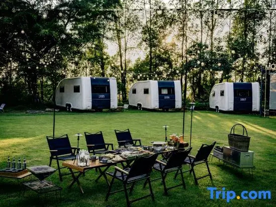 Zhonglv Anaya Jiulong Lake · A.CAMP RV Campground