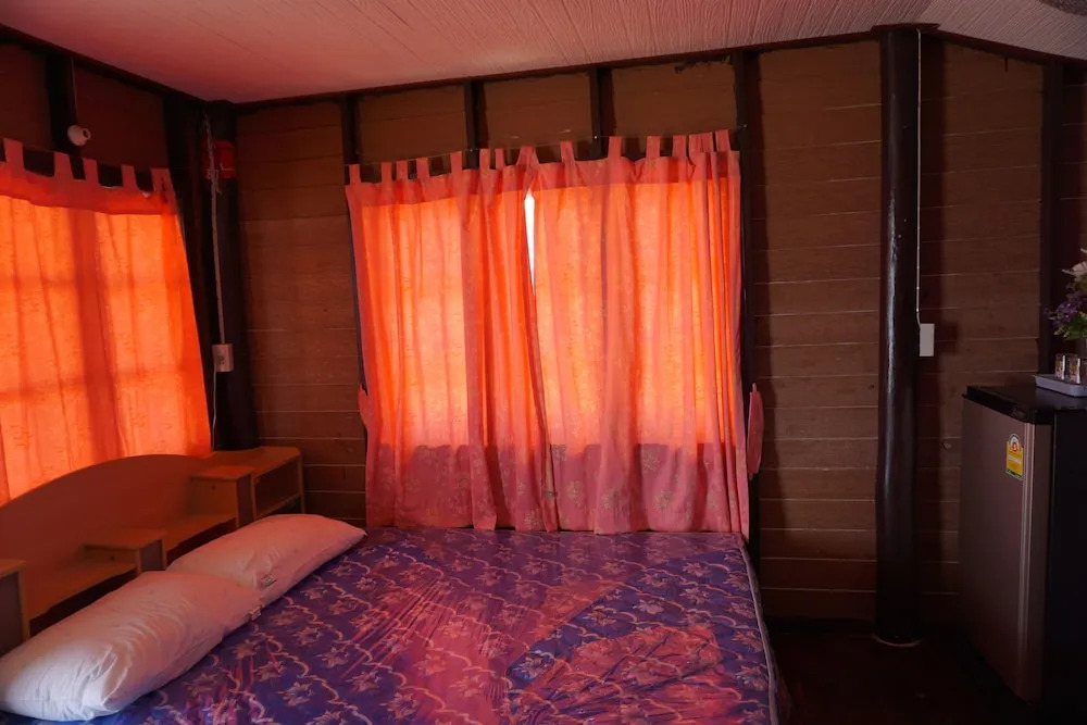 Boonchu Bangburd Resort at Chumphon
