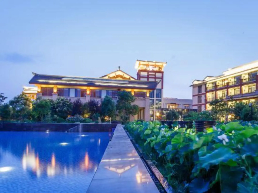 Coast Resort