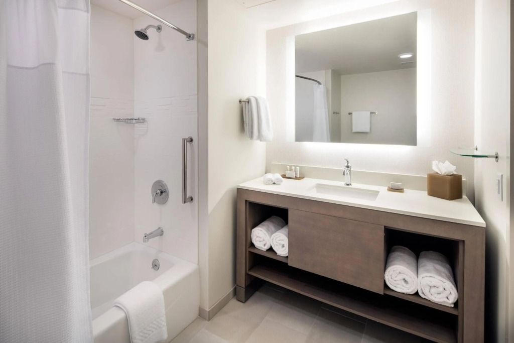 SpringHill Suites by Marriott San Diego Downtown/Bayfront