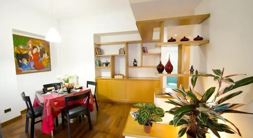 Corner House