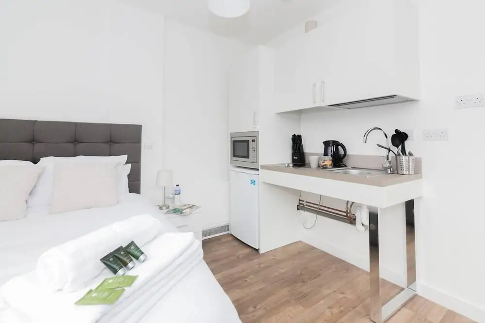 Modern Studio Apartment In The Heart Of Liverpool!