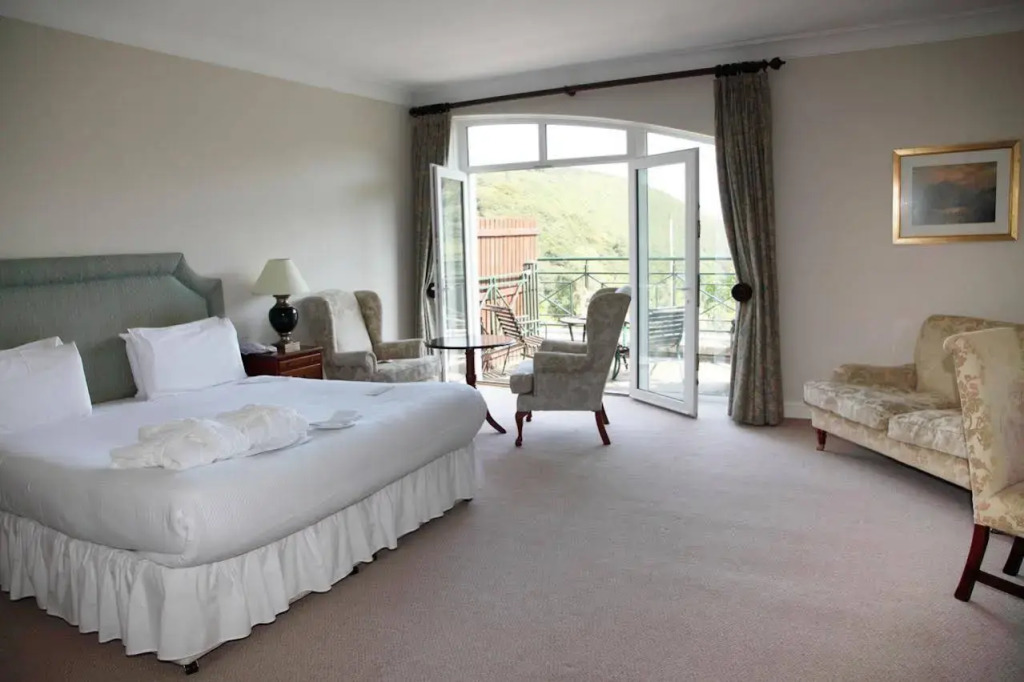 The Glenview Hotel & Leisure Club