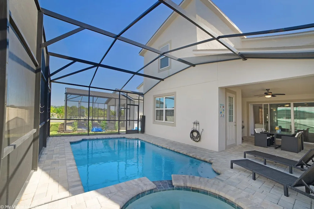 9005 Egret Mills Terrace