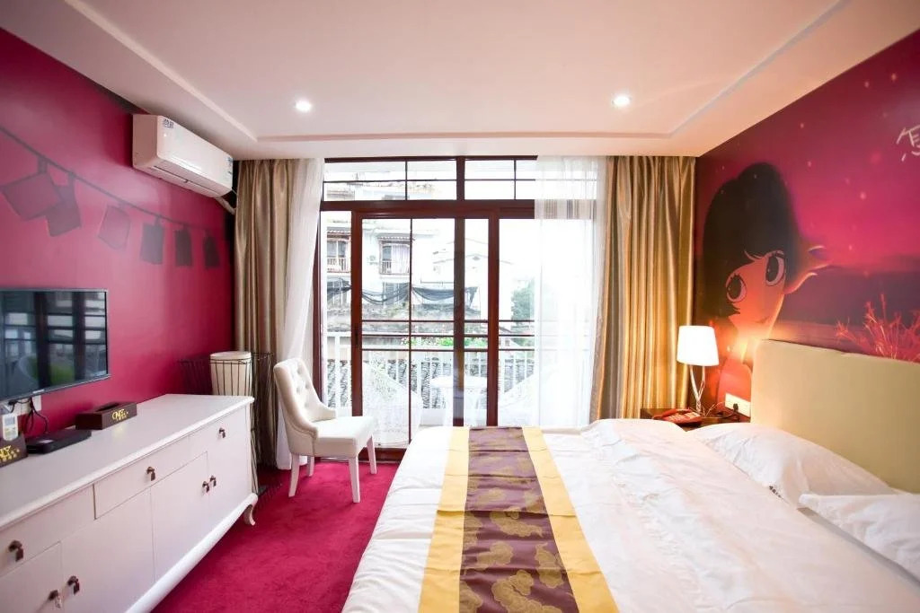 Wei Yi Theme Hotel