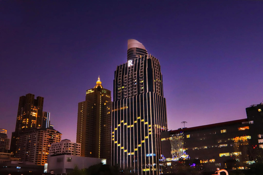 Renaissance Bangkok Ratchaprasong Hotel