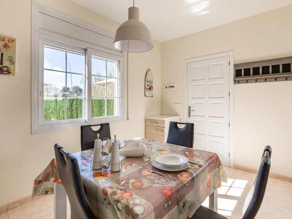Splendid Holiday Home in St Pere Pescador With Swimming Pool