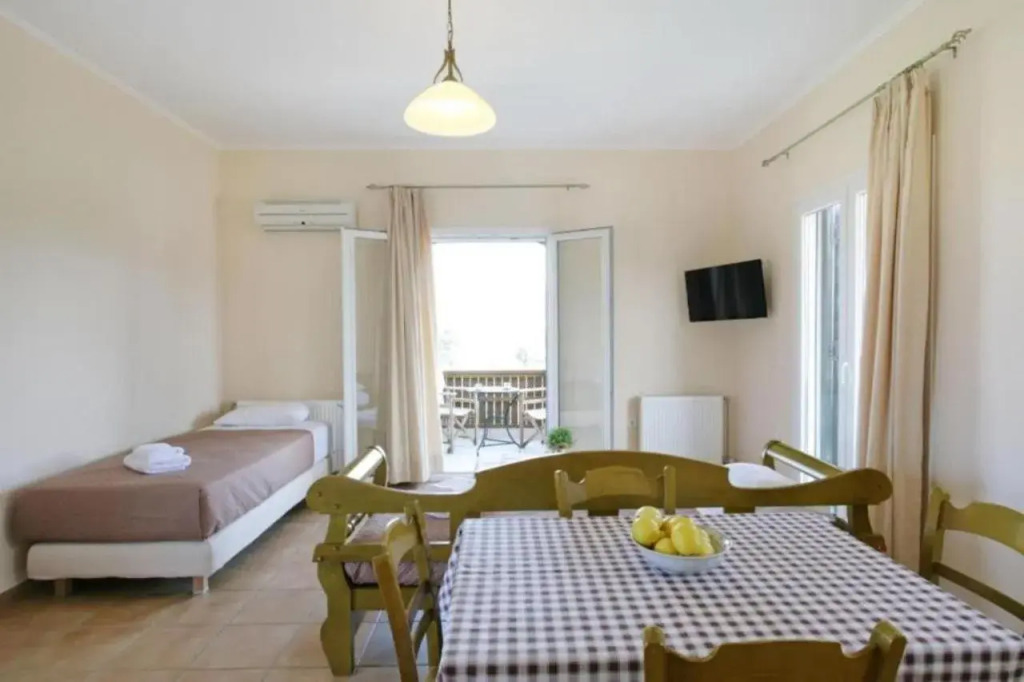 Porto Nirikos Lefkada