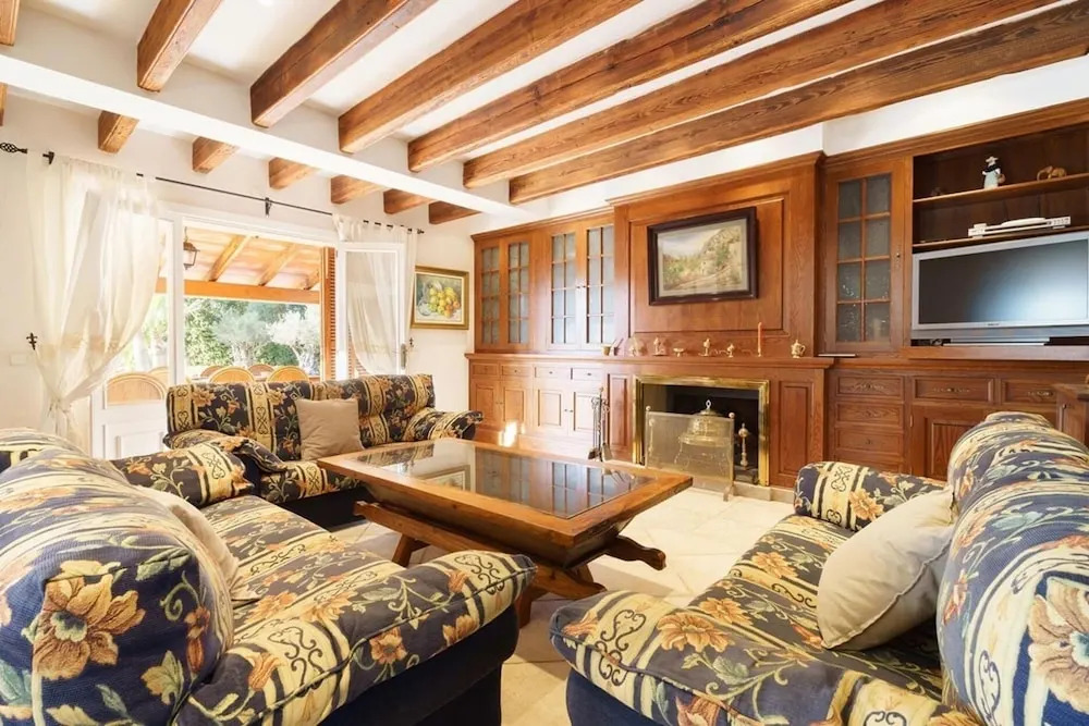 Villa - 4 Bedrooms with Pool and WiFi - 103197