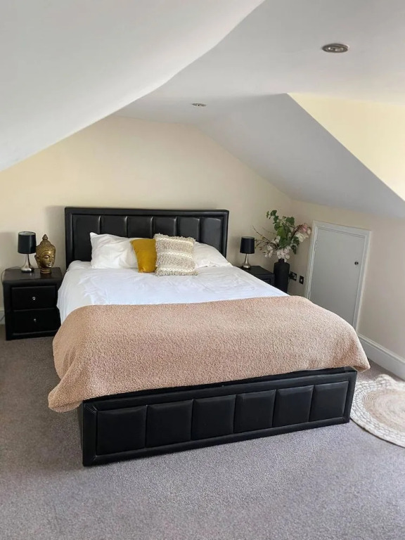 Letting Serviced Apartments - Guards View, Windsor