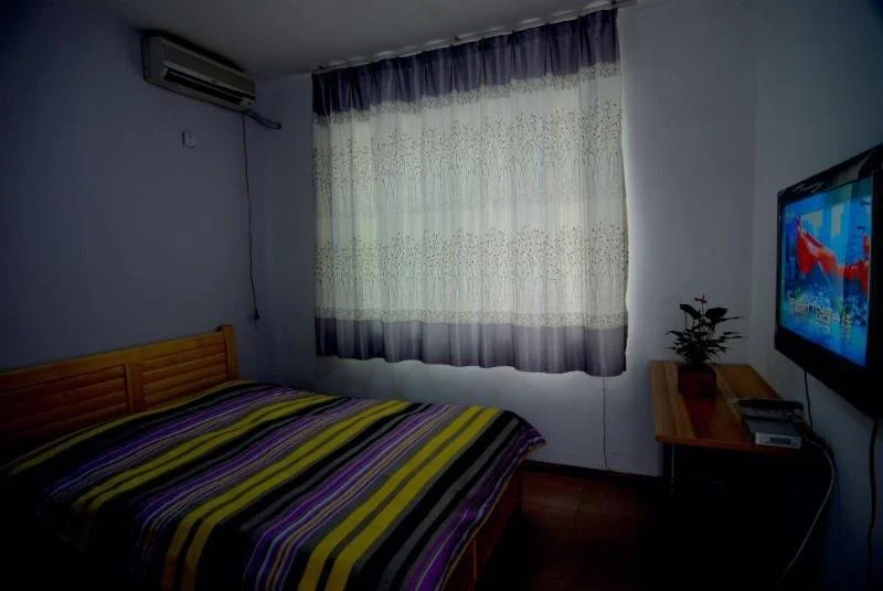 Xiyi International Youth Hostel