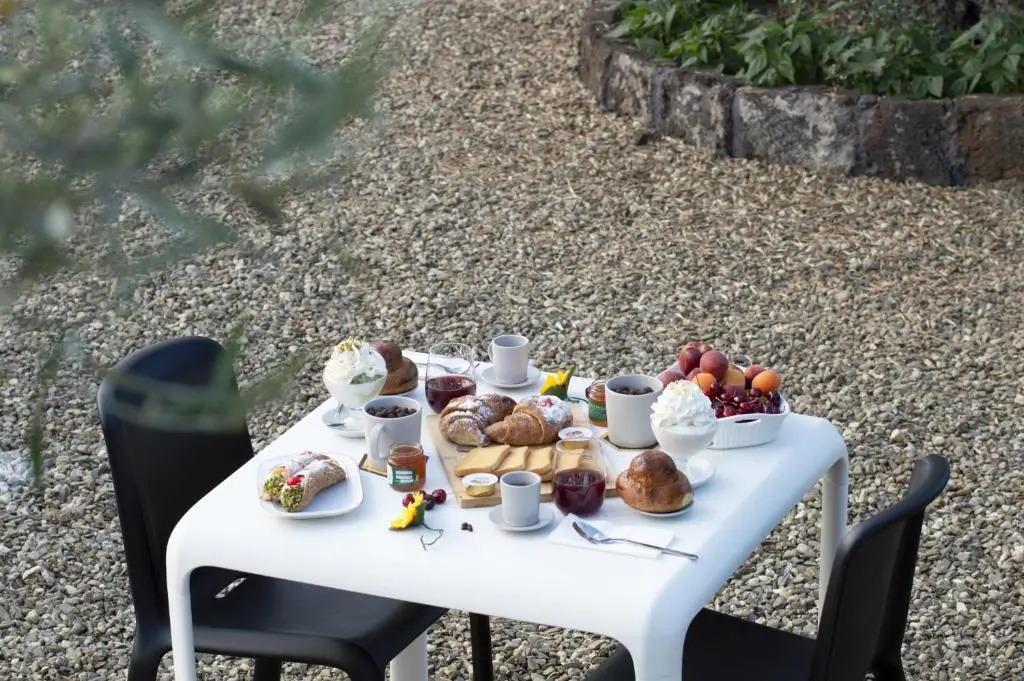 Bee Happy - Bed and Breakfast