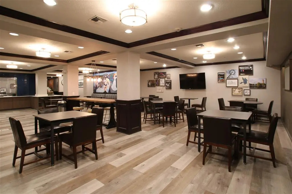Oxford Suites Spokane Downtown