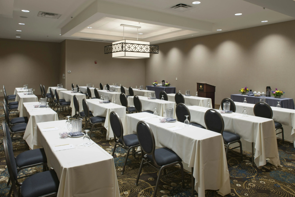 DoubleTree by Hilton Johnson City