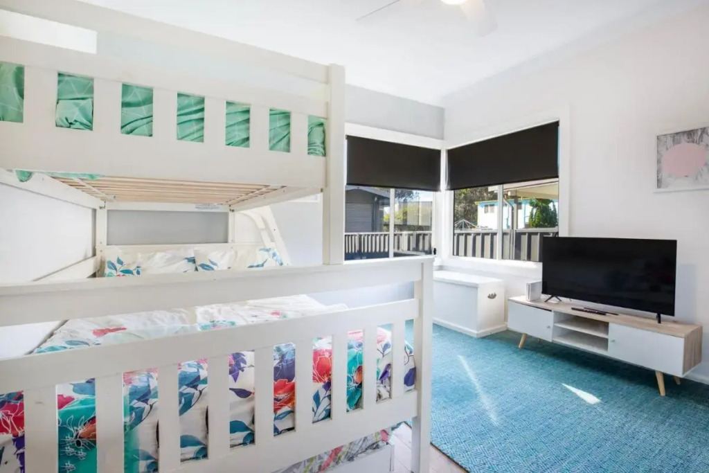 Tillys Retreat I Pet Friendly I 3 Min Walk to Beach
