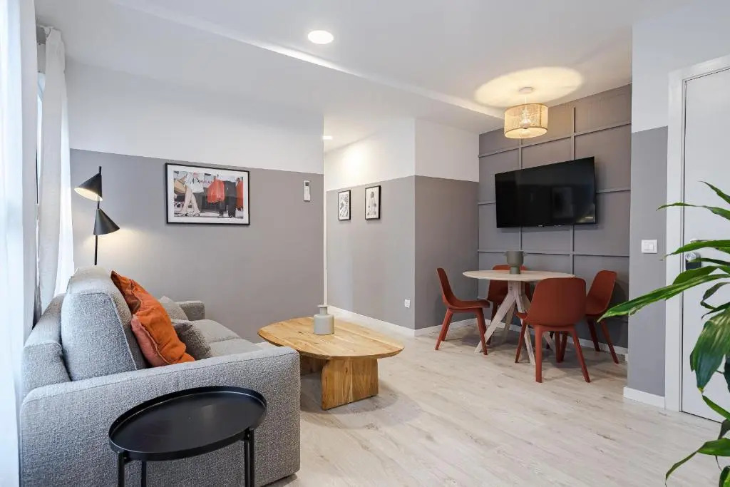 MAD Apartments by Olala Homes
