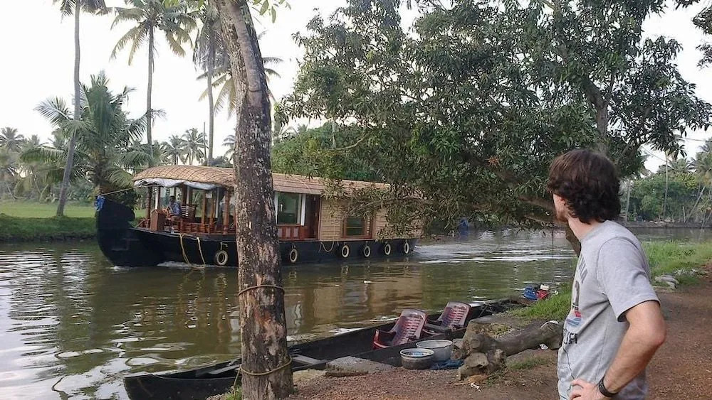 Kuttickattil Gardens Homestay