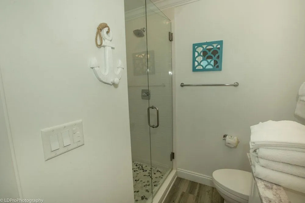 Sandpiper Cove 1129 2 Bedroom Condo by RedAwning
