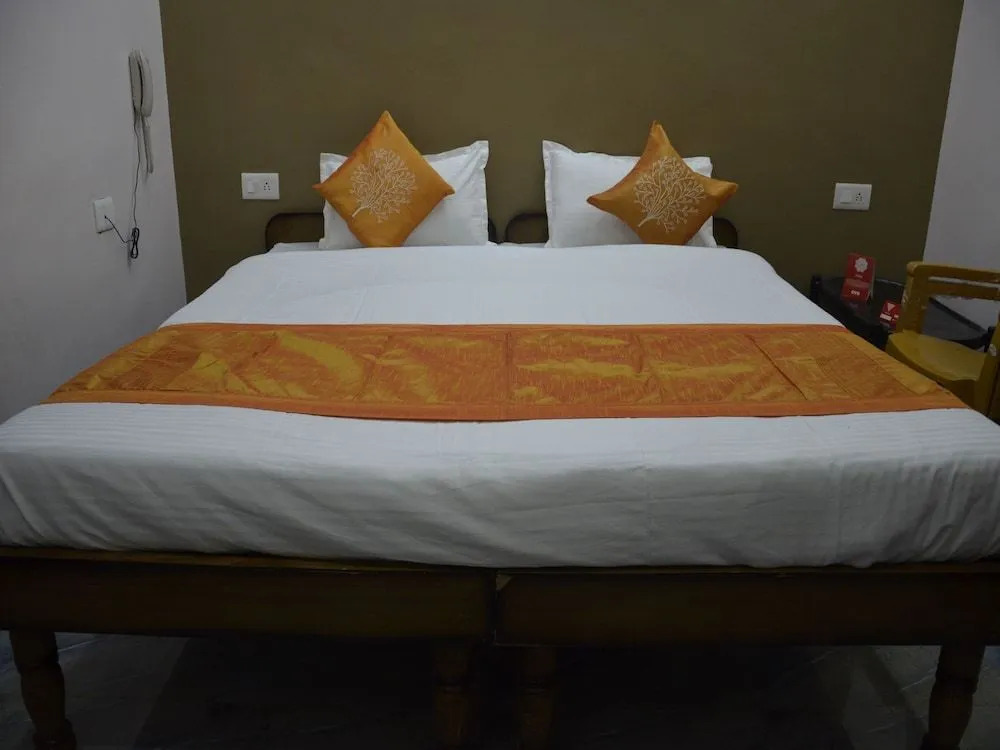 OYO 7622 Varanasi Stays