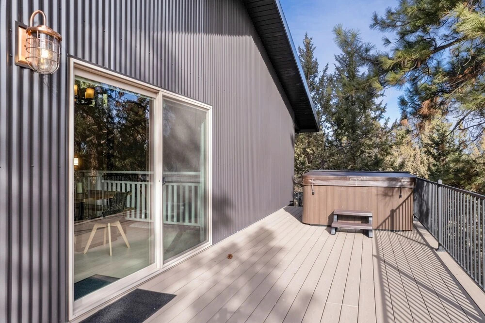 Pet-Friendly Pine Knoll Private Home with Hot Tub and Fire Pit by RedAwning