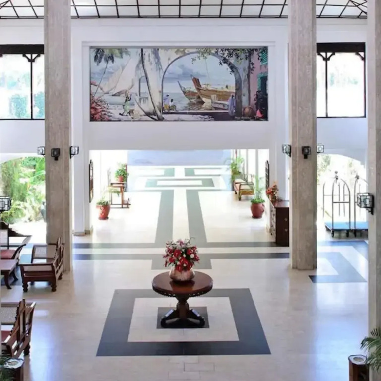 Sarova Whitesands Beach Resort Spa 4