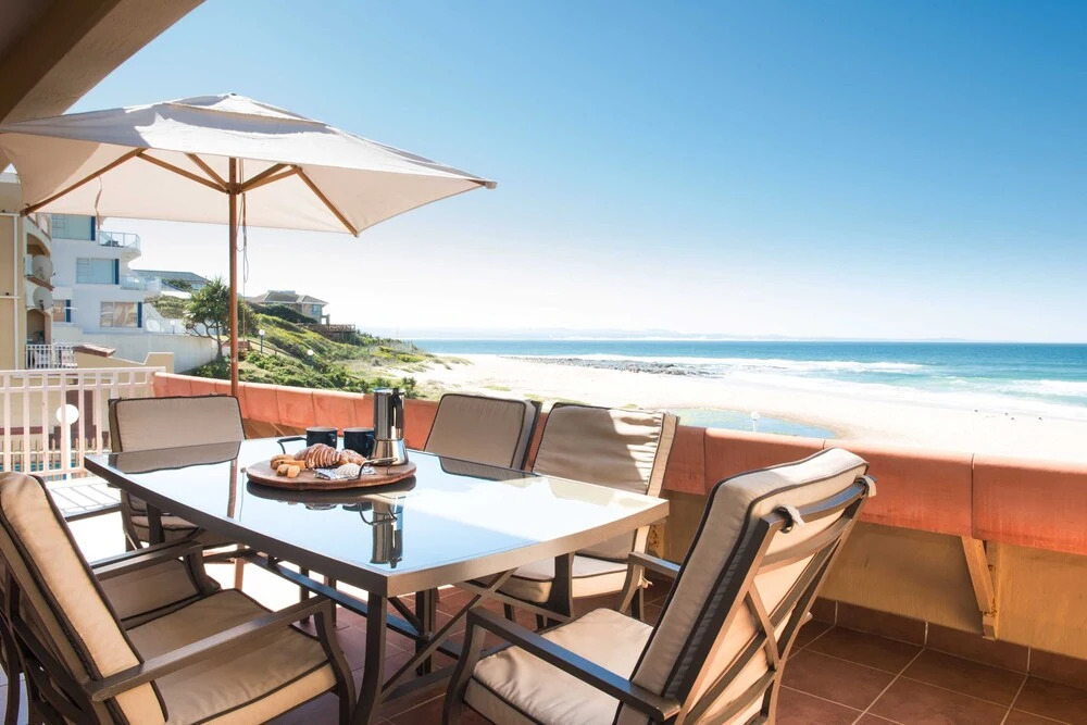 Jeffreys Bay Villas on The Beach