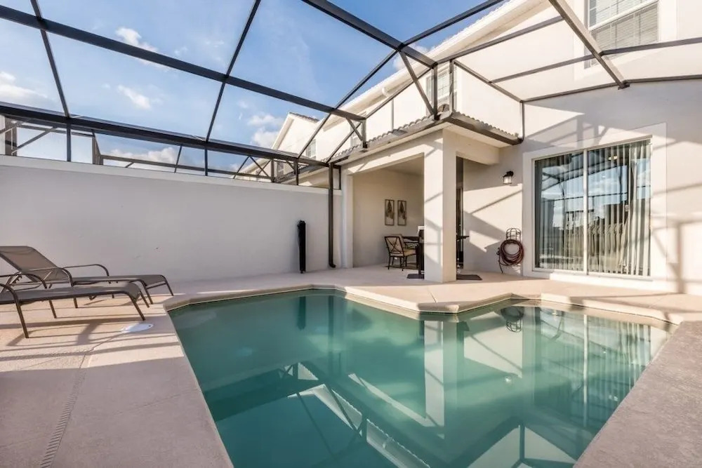 Storey Lake 4 Bed Villa For 11 Guests Townhouse