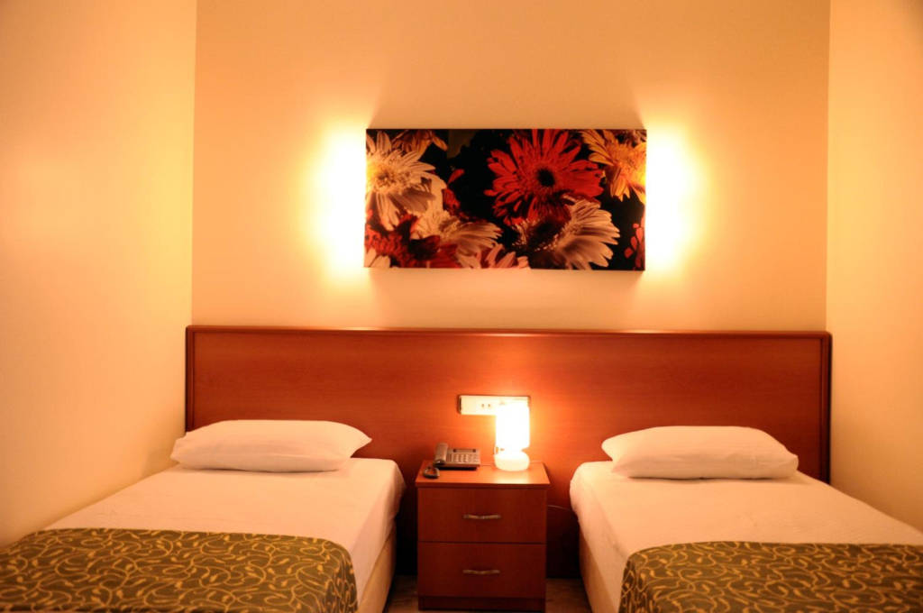 Lord Hotel